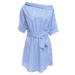 Plus de taille - robe rayée de l'épaule