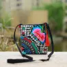 Sac de crossbody brodé à petite épaule ethnique