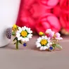 Kleine chrysant oorknopjesOorbellen