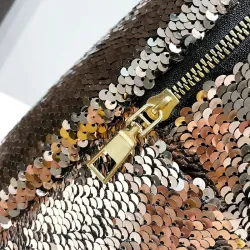 Glitter backpack with color changing sequinsRugzakken