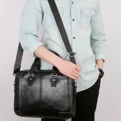 Elegant big leather shoulder bagTassen