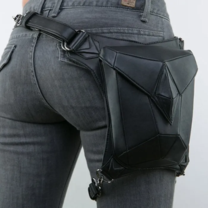 Steampunk - gothic - waist & leg leather bagTassen